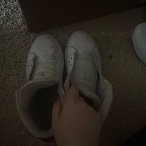 Blazer, mid world tour shoes